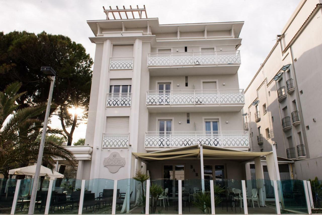 Hotel Vela D'Oro Riccione Buitenkant foto